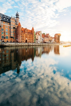 Old building in Old Town, Gdansk, and Motlawa river