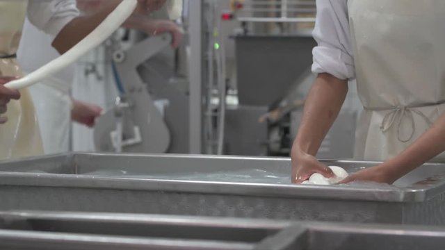4K genuine mozzarella production process