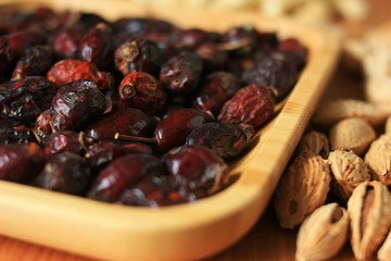 Rose hips and nuts