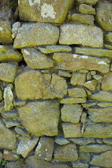 Alte Mauer aus Felsstein