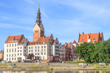 Elblag, polish Pomerania - View from other side of Elblag river towards  rebuilt tenements of old...