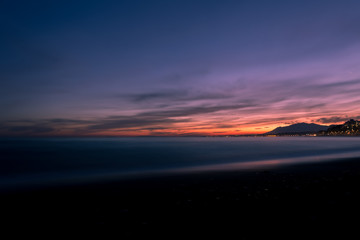 Fototapeta na wymiar A purple sunset