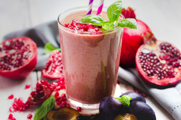 Pink Pomegranate Smoothie