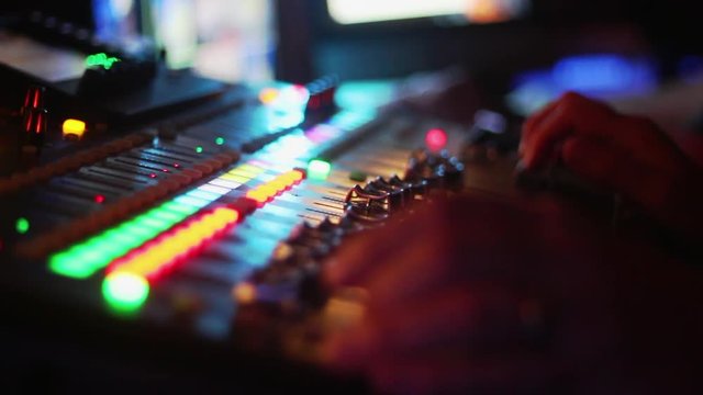 A short clip pulling focus on an audio console at a venue I volunteer at.