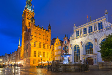 Fototapeta na wymiar Architecture of the Long Lane in Gdansk at rainy night, Poland
