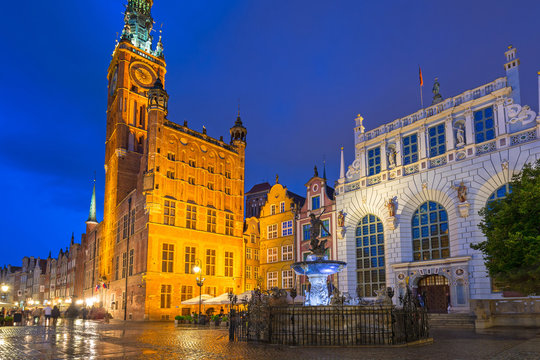Architecture of the Long Lane in Gdansk at rainy night, Poland