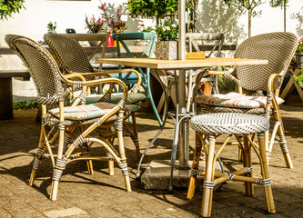 sidewalk restaurant