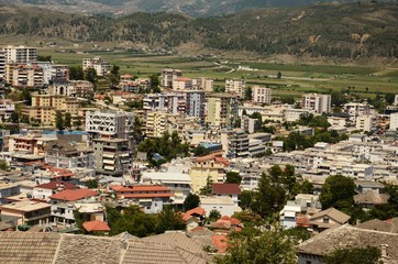 Naklejka premium Albanie : Gjirokastra – Maison traditionnelle Skëndulaj 
