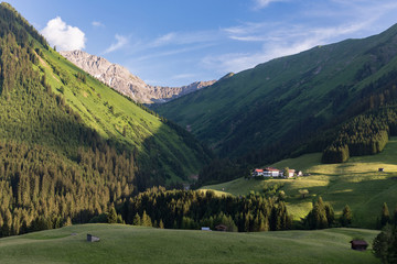 Fototapeta na wymiar Berwang Village in Tyrol