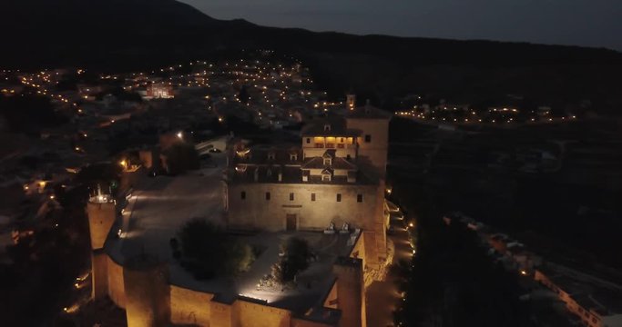 Castle minor shrine of Caravaca de la Cruz which houses a splinter of the cross of Jesus Christ appeared by a miracle at the time of the reconquest.