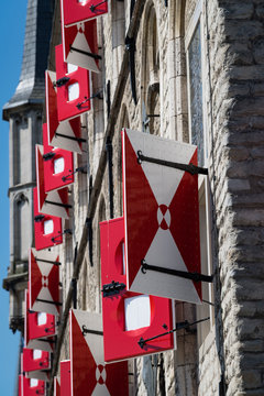Colours of South Holland province on shuters on the Gouda City Hall