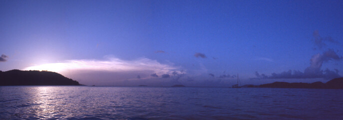 Fototapeta na wymiar Cinnamon Bay Sundown Panoramic