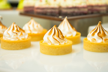 baked lemon cheese cake