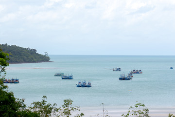 Fototapeta na wymiar Fishing boat in the sea Thailand.