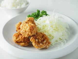 鶏のから揚げ