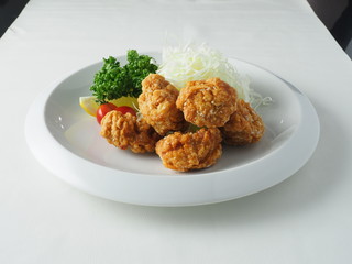 鶏のから揚げ