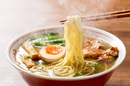 Bol de ramen - Adobe Stock