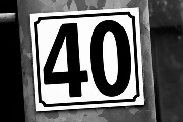 Hausnummer 40