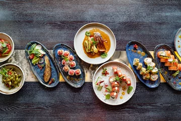 Fototapeten Set im japanischen Restaurant © Maksim Shebeko