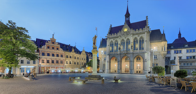 Marktplatz Rathaus Erfurt Beleuchtet