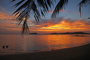 Obraz na płótnie Canvas relax beautiful vacation coconut tree beautiful sunset at koh Mak Island Trad Thailand