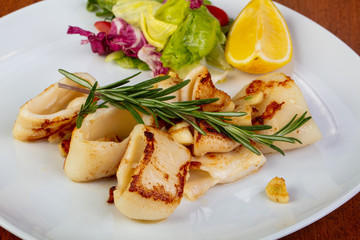 Delicious roated squids