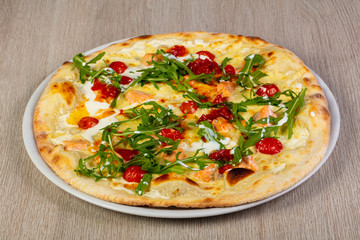 Pizza with salmon