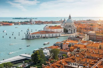Photo sur Plexiglas Photo aérienne Aerial view of Venezia, Italy. Grand canal from above.