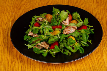 Salad with quail