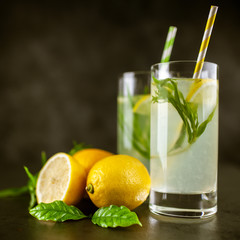 Tarragon lemonade drink