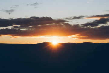 Sunset lookout at the Blue Mountains