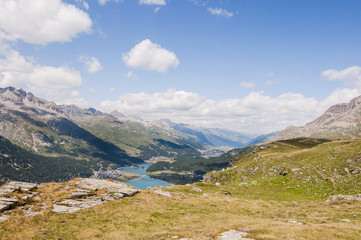 Silvaplana, Corvatsch, Wanderweg, Seenplatte, Silvaplanersee, Piz Julier, Piz Nair, Corviglia, St. Moritz, Oberengadin, Graubünden, Sommer, Schweiz