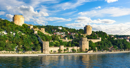 Fototapeta na wymiar Rumeli fortress – tourists attraction in Turkey, panoramic view from Bosporus in sunny summer day