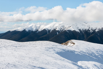 Fototapeta premium snow covered hills in Nelson Lakes National Park, South Island, New Zealand