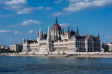 Fototapeta premium Budapest – Parlamentsgebäude