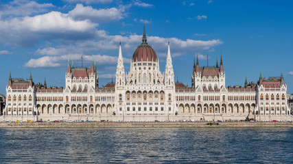 Fototapeta premium Budapest – Parlamentsgebäude