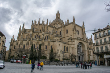 Catedral de Segovia desde la plaza mayor , Spain