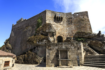 Fototapeta premium Sortelha – Romanesque Medieval Fortress