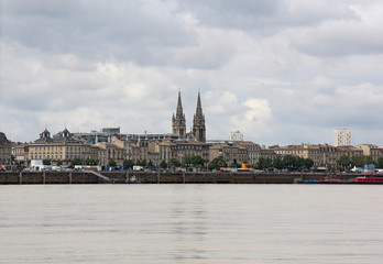 Fototapeta premium Quai de Bordeaux