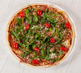 Pizza with hamon