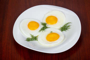 Fried three eggs