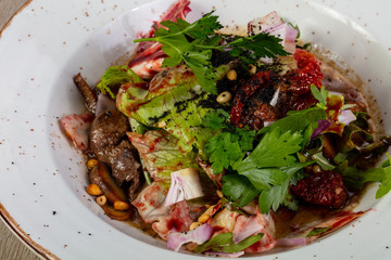 Salad with chicken liver