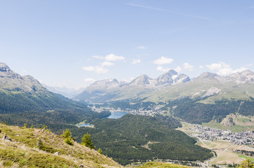 St. Moritz, Seenplatte, St. Moritzersee, Stazerwald, Corviglia, Piz Nair, Piz Julier, Oberengadin, Alpen, Graubünden, Sommer, Schweiz