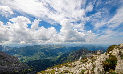 Sehnsuchtsort, Ausblick zum Träumen vom Säntis auf die umgebenden Gebirge: Schweiz, Seilbahn, Berge, Gebirge, Schwägalp – Switzerland :)