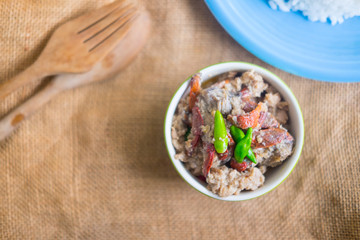 Crab dip with coconut milk and vegetables