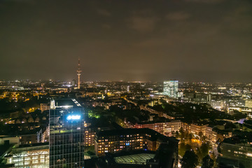 Obraz premium Scenic of hamburg night cityscape