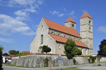 Fototapeta na wymiar Basilika St.Michael in Altenstadt