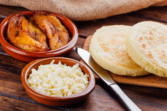 Venezuelan breakfast, Arepas with fried plantain and cheese