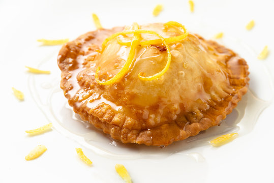 Seada, typical dessert with honey and cheese from Sardinia, Italy 