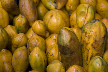 Papayas on the market